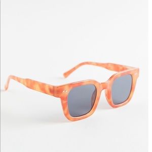 Muir Plastic Square Sunnies